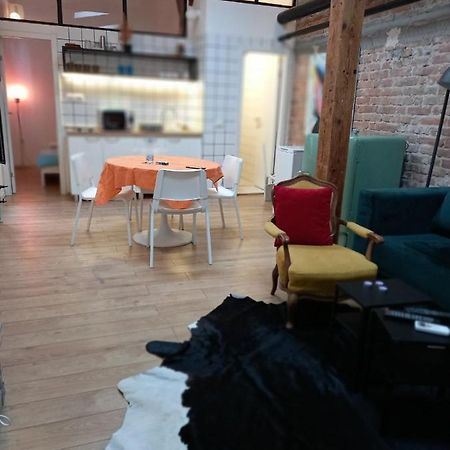 شقة Brickloft In The Heart Of بلغراد المظهر الخارجي الصورة