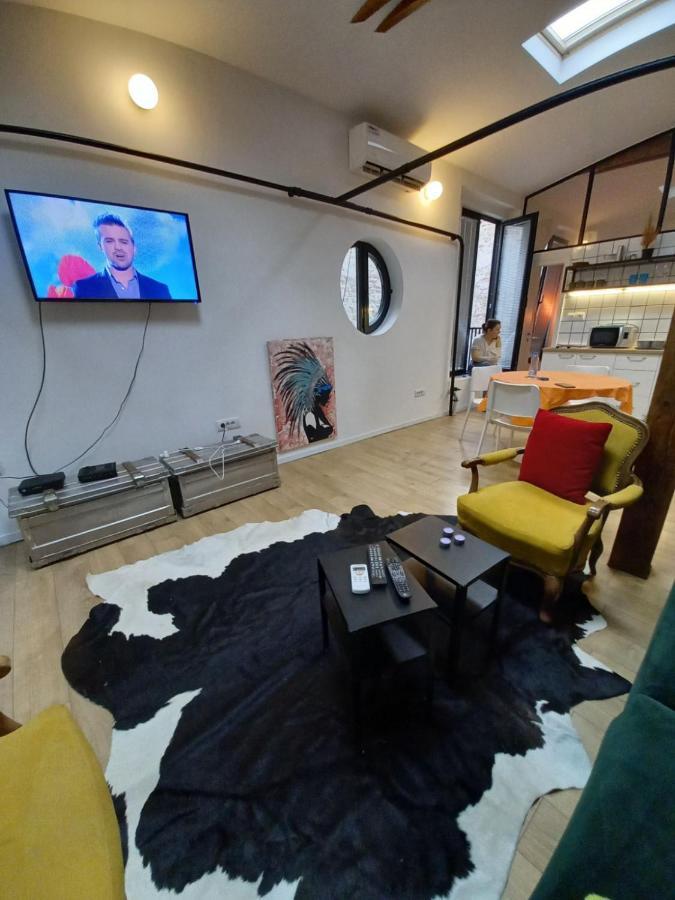 شقة Brickloft In The Heart Of بلغراد المظهر الخارجي الصورة